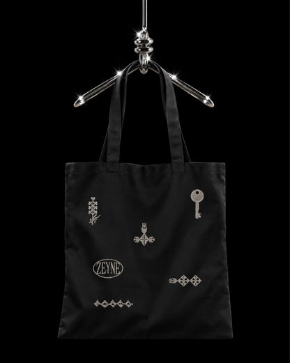Tote Black.jpg